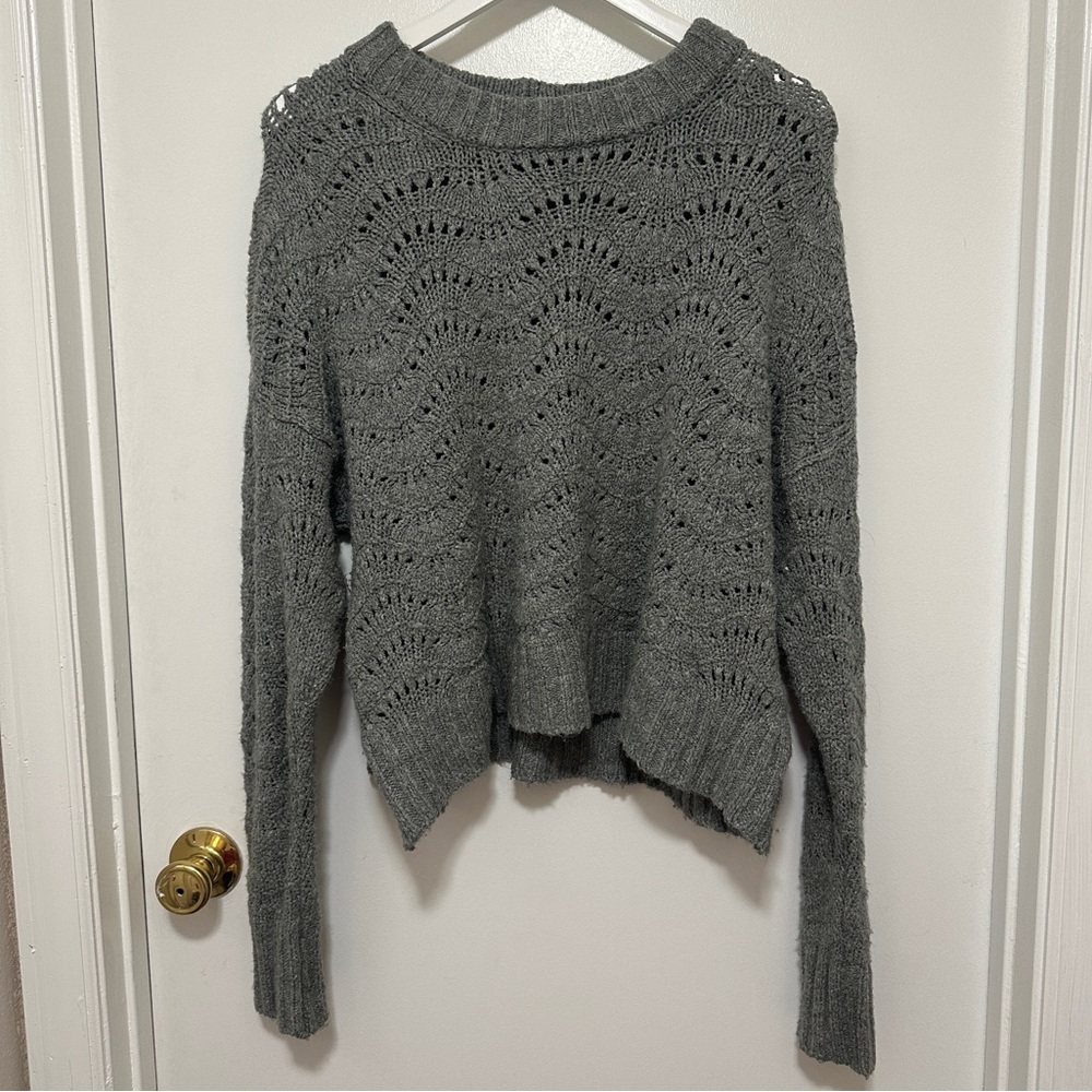 American Eagle Gray Crew Sweater